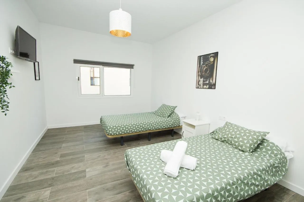 Los Alonsos - Open Mall - By Az Rentals Arrecife  0*, Arrecife (Lanzarote)