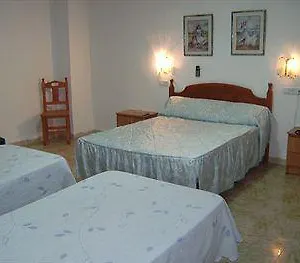 Al Andalus Hotel Los Palacios Y Villafranca